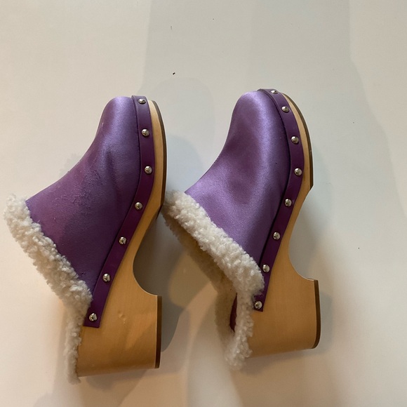 Sleeper Matilda Shearling Clogs in Lilac - Picture 5 of 10